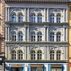 Tabor Отель Прага